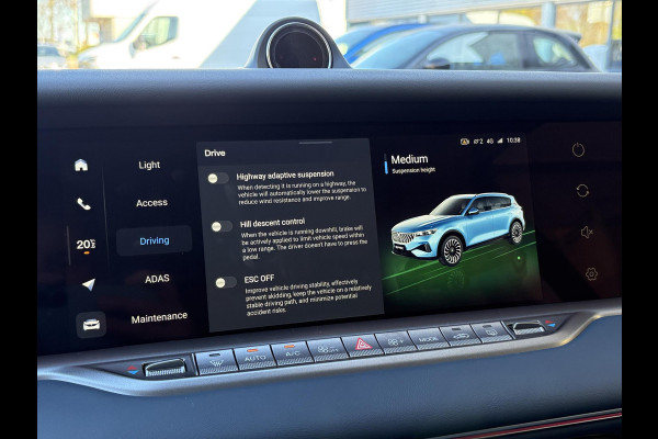 VOYAH Free Flagship 4WD 106 kWh | Panoramadak | Dynaudio Hi-FI | 360° Camera | Luchtvering | Adaptieve Cruise Control | Dodehoekassistent | Apple CarPlay | Android Auto | Elektrisch Verstelbare Stoelen + Massage | Stoelverwarming | Stoelventilatie | Sfeerverlichting |
