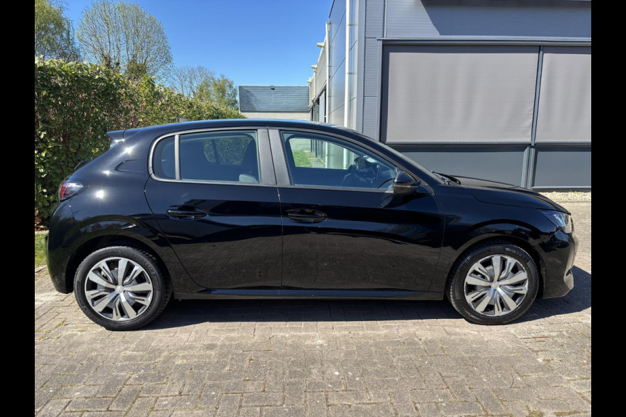 Peugeot 208 1.2 PureTech Active 75pk Navigatie | DAB+ | Parkeersensoren achter | Metaal lak | 5 deurs