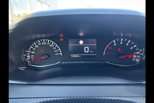 Peugeot 208 1.2 PureTech Active 75pk Navigatie | DAB+ | Parkeersensoren achter | Metaal lak | 5 deurs