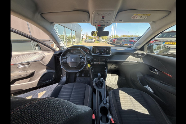 Peugeot 208 1.2 PureTech Active 75pk Navigatie | DAB+ | Parkeersensoren achter | Metaal lak | 5 deurs