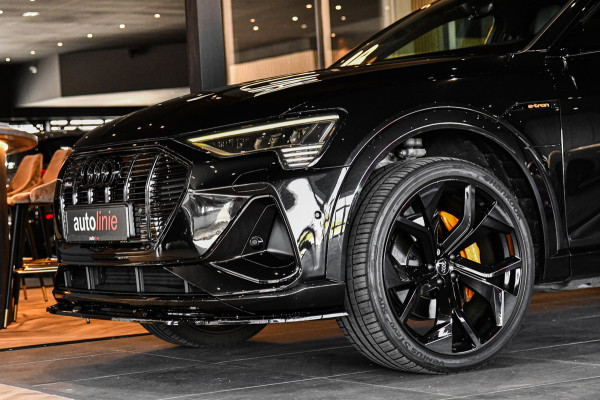 Audi e-tron 50 quattro 3x S-Line 71 kWh, RS stoelen, Luchtvering, Pano, Night Vision, Virtual Mirrors, B&O, HUD, Memory, 23"!