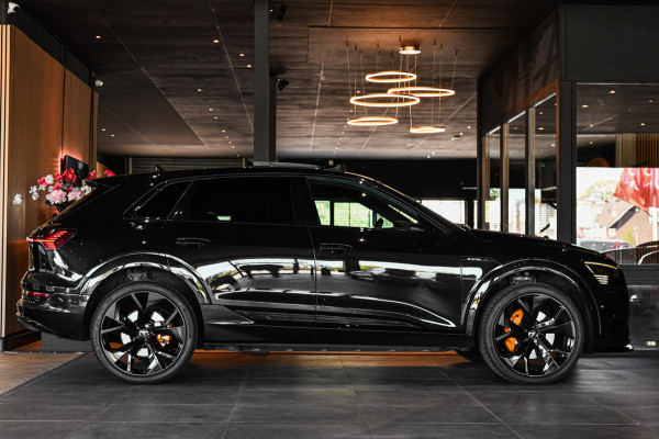 Audi e-tron 50 quattro 3x S-Line 71 kWh, RS stoelen, Luchtvering, Pano, Night Vision, Virtual Mirrors, B&O, HUD, Memory, 23"!