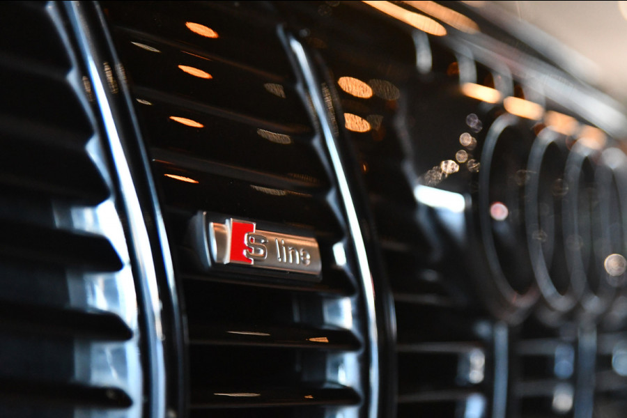Audi e-tron 50 quattro 3x S-Line 71 kWh, RS stoelen, Luchtvering, Pano, Night Vision, Virtual Mirrors, B&O, HUD, Memory, 23"!