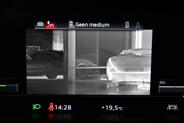 Audi e-tron 50 quattro 3x S-Line 71 kWh, RS stoelen, Luchtvering, Pano, Night Vision, Virtual Mirrors, B&O, HUD, Memory, 23"!