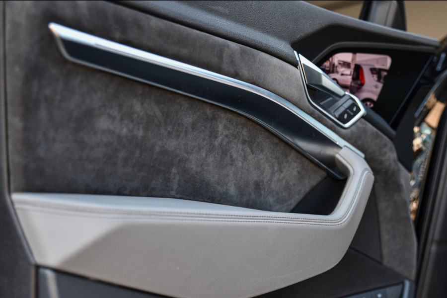 Audi e-tron 50 quattro 3x S-Line 71 kWh, RS stoelen, Luchtvering, Pano, Night Vision, Virtual Mirrors, B&O, HUD, Memory, 23"!