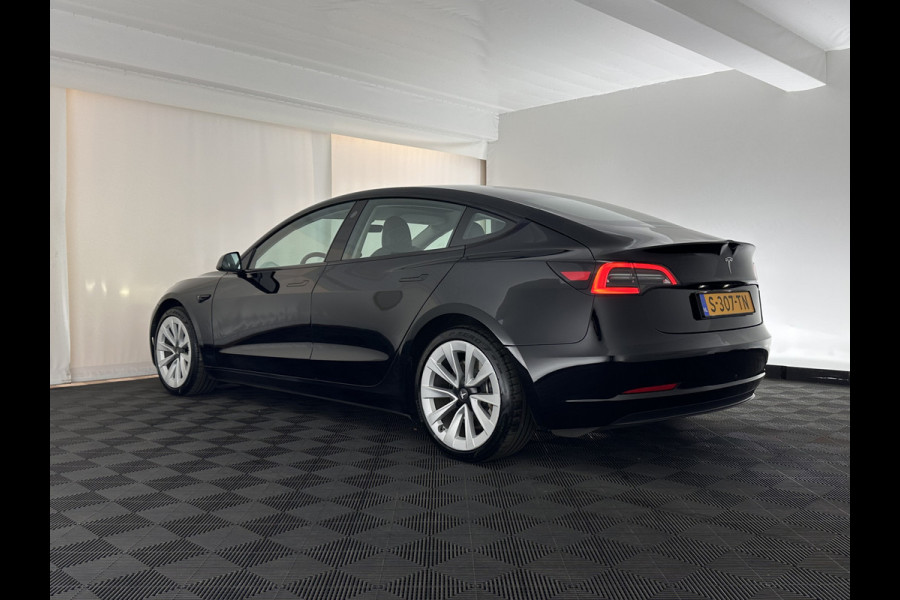 Tesla Model 3 Standard RWD Plus 60 kWh ⚠️DRIVE MOTOR MAKES NOISE⚠️ [ 3-Fase ] {SOH-88%]  (INCL-BTW) Aut. *PANO | AUTOPILOT | LEATHER | KEYLESS | FULL-LED | MEMORY-PACK | TOPVIEW | DAB | CARPLAY | DIGI-COCKPIT | LANE-ASSIST | COMFORTSEATS | 19"ALU*