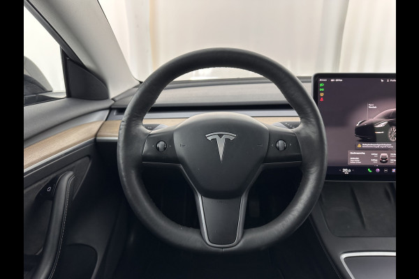 Tesla Model 3 Standard RWD Plus 60 kWh ⚠️DRIVE MOTOR MAKES NOISE⚠️ [ 3-Fase ] {SOH-88%]  (INCL-BTW) Aut. *PANO | AUTOPILOT | LEATHER | KEYLESS | FULL-LED | MEMORY-PACK | TOPVIEW | DAB | CARPLAY | DIGI-COCKPIT | LANE-ASSIST | COMFORTSEATS | 19"ALU*