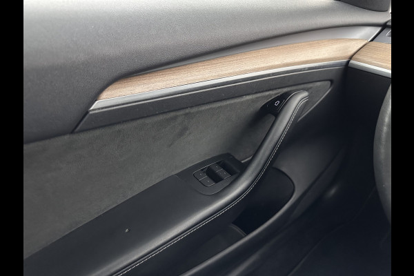 Tesla Model 3 Standard RWD Plus 60 kWh ⚠️DRIVE MOTOR MAKES NOISE⚠️ [ 3-Fase ] {SOH-88%]  (INCL-BTW) Aut. *PANO | AUTOPILOT | LEATHER | KEYLESS | FULL-LED | MEMORY-PACK | TOPVIEW | DAB | CARPLAY | DIGI-COCKPIT | LANE-ASSIST | COMFORTSEATS | 19"ALU*