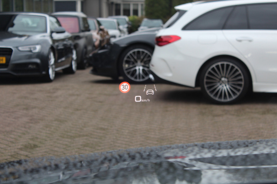 Audi A6 Avant 55 TFSI e quattro Competition / SoH 94,5% / Trekhaak / Panoramadak / 360Camera / Head-up / Softclose / Stuurverwarming / Apple CarPlay / DAB / ACC / Stoelverwarming V+A