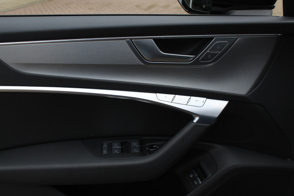 Audi A6 Avant 55 TFSI e quattro Competition / SoH 94,5% / Trekhaak / Panoramadak / 360Camera / Head-up / Softclose / Stuurverwarming / Apple CarPlay / DAB / ACC / Stoelverwarming V+A