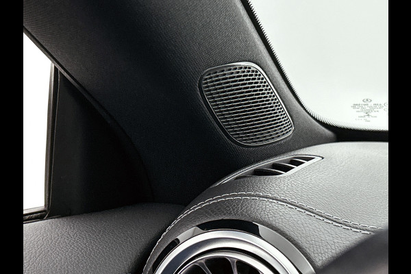 Mercedes-Benz CLA-Klasse Shooting Brake 180 Luxury Line Trekhaak | Ledkoplampen | Parkeerpakket met achteruitrijcamera | Stoelverwarming. Inclusief 24 maanden Mercedes-Benz Certified garantie voor Europa.