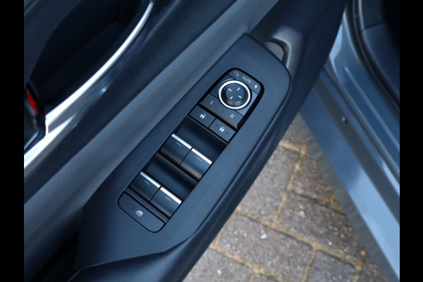 Toyota Prius 2.0 Plug-in Executive | Stuurwielverwarming | El. Achterklep