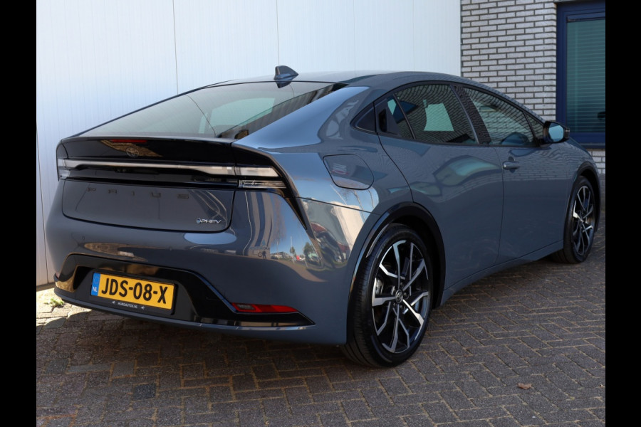 Toyota Prius 2.0 Plug-in Executive | Stuurwielverwarming | El. Achterklep