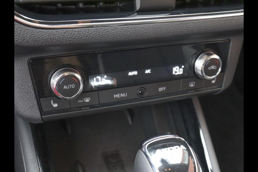 Škoda Kamiq 1.0 TSI 110pk DSG Style Navigatie Apple Carplay/Android Auto Adaptive Cruise control Parkeer sensoren Lichtmetalen Velgen