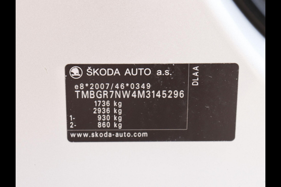 Škoda Kamiq 1.0 TSI 110pk DSG Style Navigatie Apple Carplay/Android Auto Adaptive Cruise control Parkeer sensoren Lichtmetalen Velgen