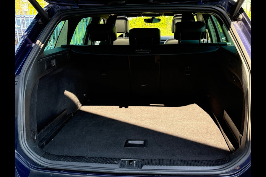 Volkswagen Passat Variant 1.4 TSI DSG Highline R-Line Pano|LED|PDC|Virtual