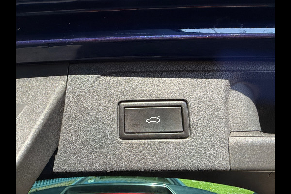 Volkswagen Passat Variant 1.4 TSI DSG Highline R-Line Pano|LED|PDC|Virtual