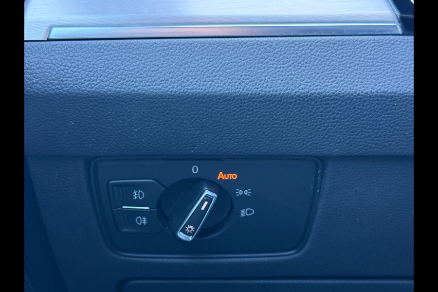 Volkswagen Passat Variant 1.4 TSI DSG Highline R-Line Pano|LED|PDC|Virtual