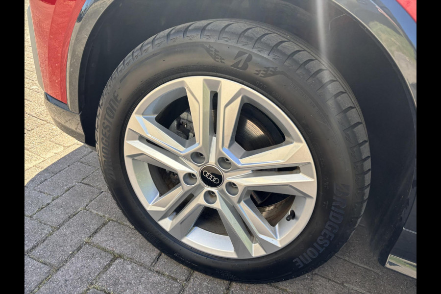 Audi Q2 35 TFSI S Edition 150pk Automaat | Afneembare Trekhaak | Stoelverwarming | Navigatie | Climate control