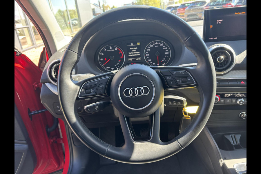 Audi Q2 35 TFSI S Edition 150pk Automaat | Afneembare Trekhaak | Stoelverwarming | Navigatie | Climate control