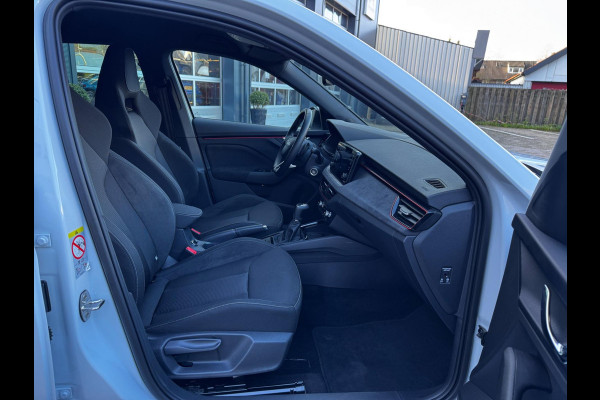 Škoda Kamiq 1.5 TSI 150 PK ACT Sport Business | Trekhaak | Camera | Carplay | Stoelverwarming | Climate Control | Automaat