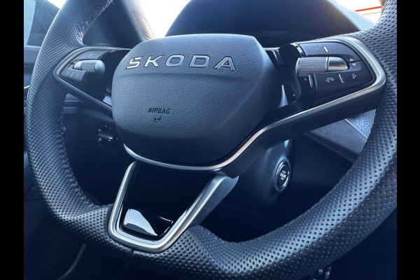 Škoda Kamiq 1.5 TSI 150 PK ACT Sport Business | Trekhaak | Camera | Carplay | Stoelverwarming | Climate Control | Automaat