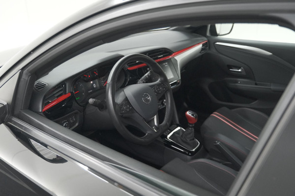 Opel Corsa Turbo 100 GS Line | Parkeersensoren | Apple Carplay | 17 Inch Lichtmetalen Velgen