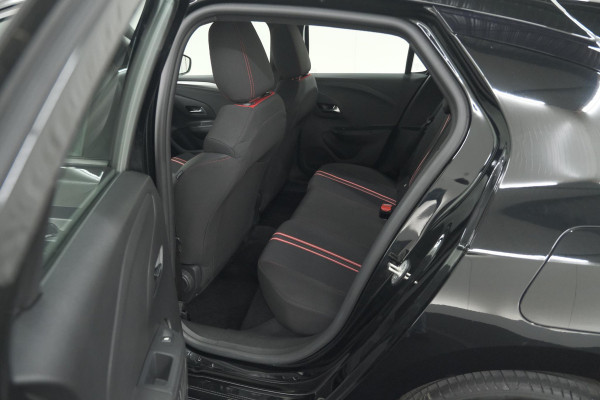 Opel Corsa Turbo 100 GS Line | Parkeersensoren | Apple Carplay | 17 Inch Lichtmetalen Velgen