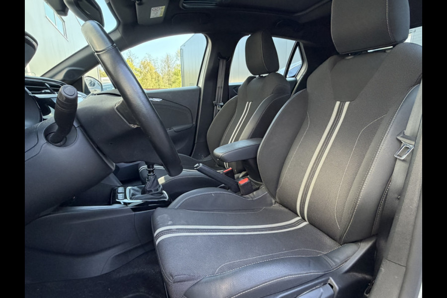 Opel Corsa 1.2 Turbo GS | Camera | Parkeersensoren voor/achter | Panorama | Stoel en stuurverwarming | Cruisecontrol | Climate | Apple Carp