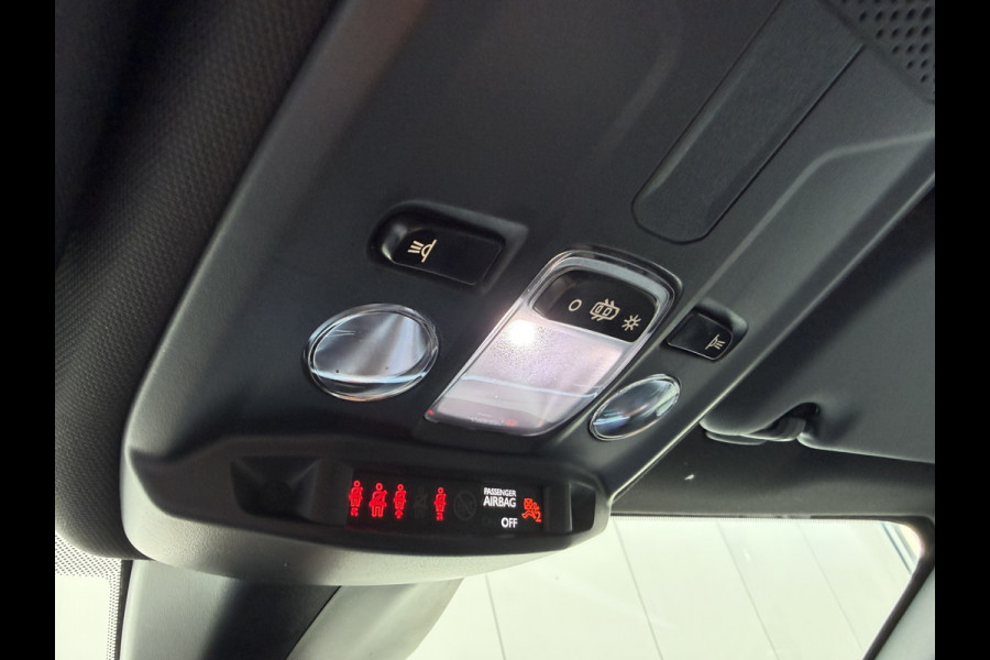 Opel Corsa 1.2 Turbo GS | Camera | Parkeersensoren voor/achter | Panorama | Stoel en stuurverwarming | Cruisecontrol | Climate | Apple Carp