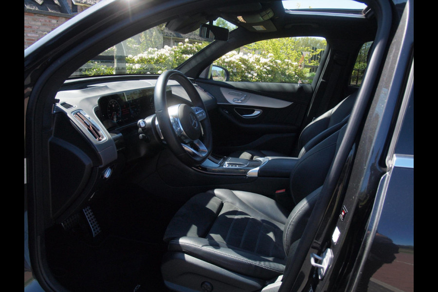 Mercedes-Benz EQC 400 4MATIC Business Solution AMG 80 kWh | Schuifdak | Trekhaak | Head-Up Display | Burmester | 360 Camera | NL-Auto |