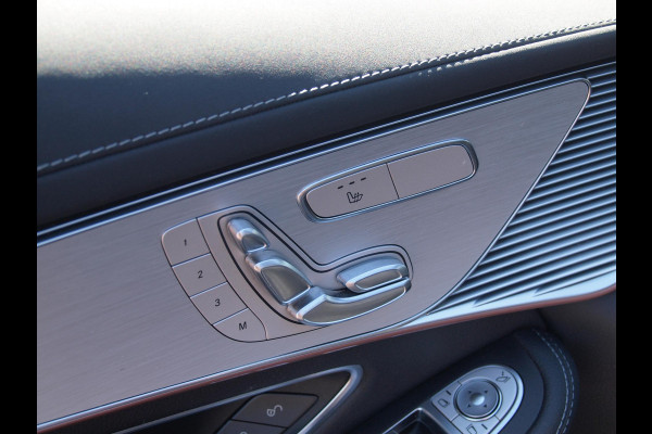 Mercedes-Benz EQC 400 4MATIC Business Solution AMG 80 kWh | Schuifdak | Trekhaak | Head-Up Display | Burmester | 360 Camera | NL-Auto |