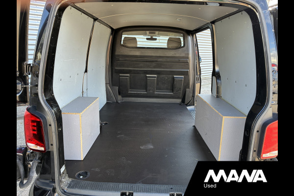 Volkswagen Transporter 2.0 TDI L1H1 28 4Motion Bulli Automaat Standkachel Lm velgen Trekhaak Camera Leder