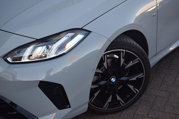 BMW 1-serie 120 | M-Sport | Sportstoelen | CarPlay | Stoelverwarming