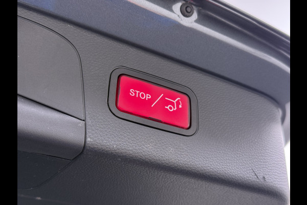 Mercedes-Benz GLC 250 4MATIC AMG line | Pano Burmester Distronic