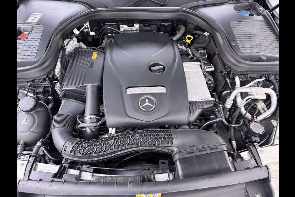 Mercedes-Benz GLC 250 4MATIC AMG line | Pano Burmester Distronic