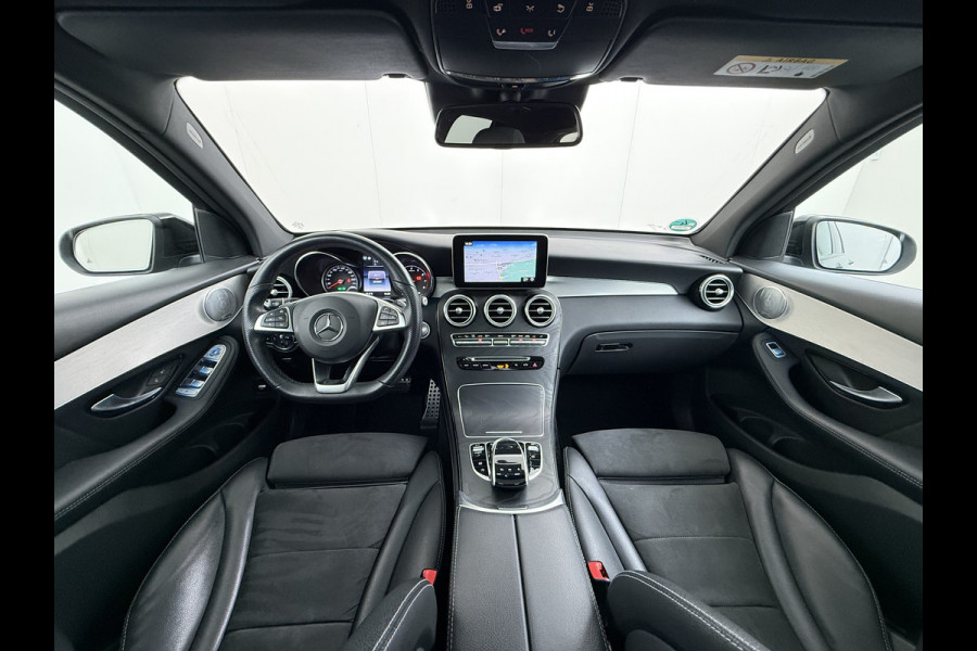 Mercedes-Benz GLC 250 4MATIC AMG line | Pano Burmester Distronic