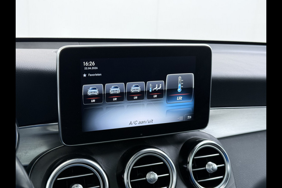 Mercedes-Benz GLC 250 4MATIC AMG line | Pano Burmester Distronic