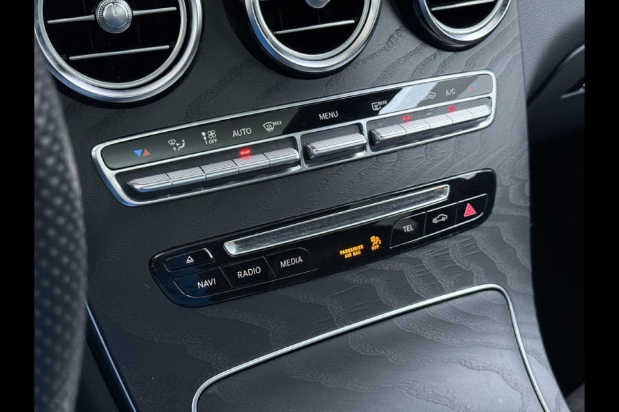 Mercedes-Benz GLC 250 4MATIC AMG line | Pano Burmester Distronic