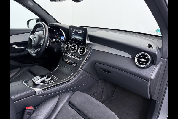 Mercedes-Benz GLC 250 4MATIC AMG line | Pano Burmester Distronic