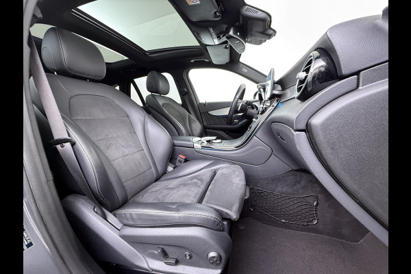 Mercedes-Benz GLC 250 4MATIC AMG line | Pano Burmester Distronic