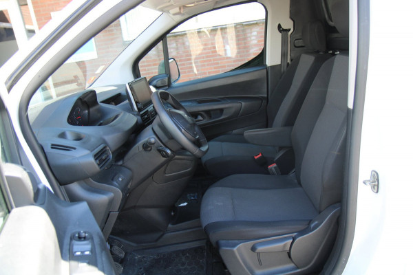 Peugeot Partner 1.6 BlueHDI Premium Long L2 / Trekhaak / Navi Carlink / Cruise
