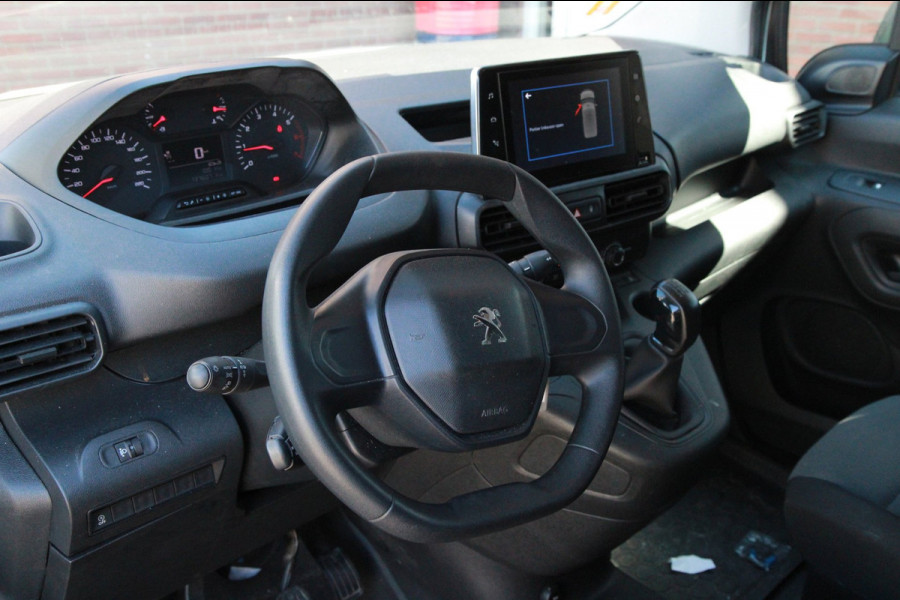 Peugeot Partner 1.6 BlueHDI Premium Long L2 / Trekhaak / Navi Carlink / Cruise