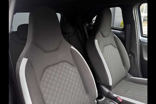 Toyota Aygo X 1.0 VVT-i S-CVT Envy | Automaat | Camera | Carplay | Adaptive Cruise |