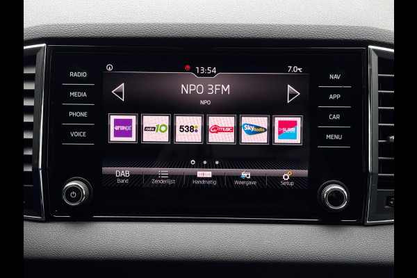 Škoda Karoq 1.0 TSI Style | Navigatie | Climate Control | Parkeersensoren | 1e Eigenaar