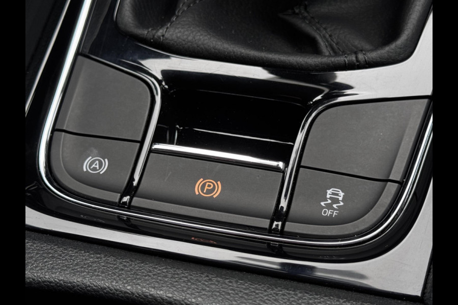 Škoda Karoq 1.0 TSI Style | Navigatie | Climate Control | Parkeersensoren | 1e Eigenaar