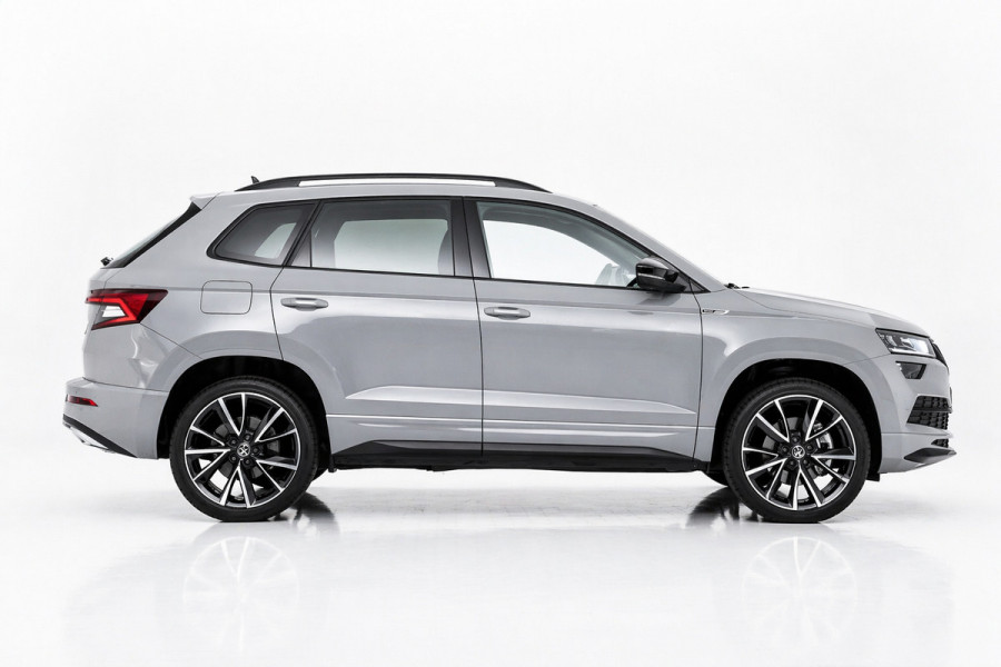 Škoda Karoq 1.5 TSI ACT Sportline | CAMERA | NAP | STOELVERWARMING | APPLE CARPLAY | ANDROID AUTO