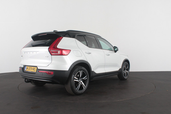 Volvo XC40 1.5 T3 R-Design > Trekhaak/H&K/Zwart dak/Winterpakket pro...