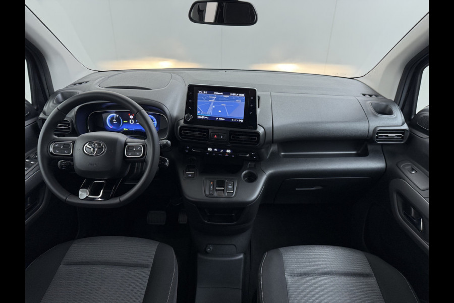 Toyota PROACE CITY Verso Electric AUT. 7persoons !Active Long Navi Camera Trekhaak Klapraam-in-klep PDC-a+v LM Dual-ECC 2-Schuifdeuren Cruise ESP Bordherkenning ABS Connect Visio Park 1 Smartphone-Oplader Dakrails Priv.Glas  50 kWh 3 fase 11kw lader ! Orig. NLse auto 1e eigenaar € 54.000 nieuw