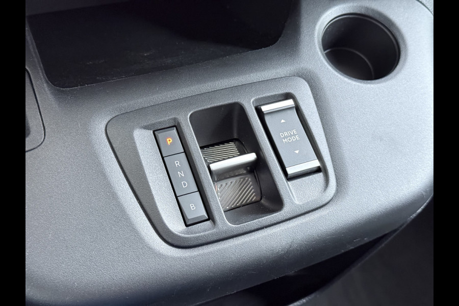 Toyota PROACE CITY Verso Electric AUT. 7persoons !Active Long Navi Camera Trekhaak Klapraam-in-klep PDC-a+v LM Dual-ECC 2-Schuifdeuren Cruise ESP Bordherkenning ABS Connect Visio Park 1 Smartphone-Oplader Dakrails Priv.Glas  50 kWh 3 fase 11kw lader ! Orig. NLse auto 1e eigenaar € 54.000 nieuw